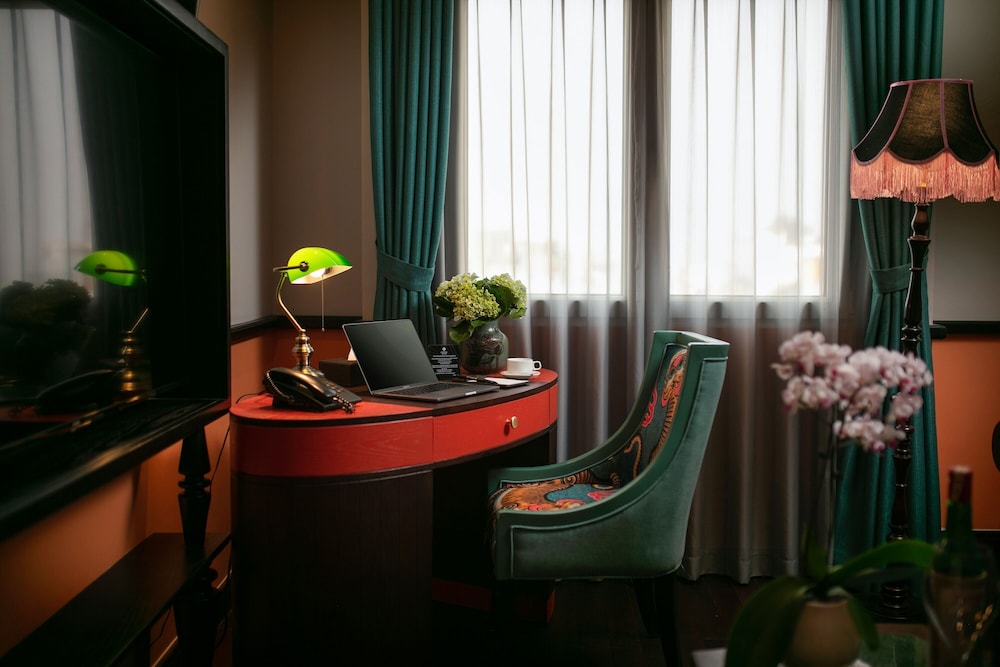 lhotel du lac hanoi