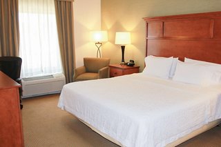 Hampton Inn & Suites Radcliff - Fort Knox,Fort Knox>>Elizabethtown,3 star