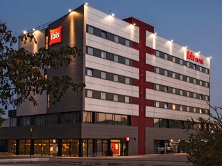 Ibis Barcelona Ripollet,Cerdanyola Del Valles>>Barcelona,2 star