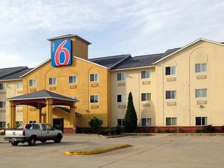 Motel 6 Indianapolis, In - Southport,Near Smock Golf Course,2 star