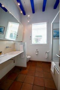 hotel tancat de codorniu