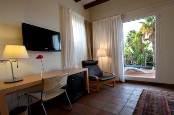 hotel tancat de codorniu