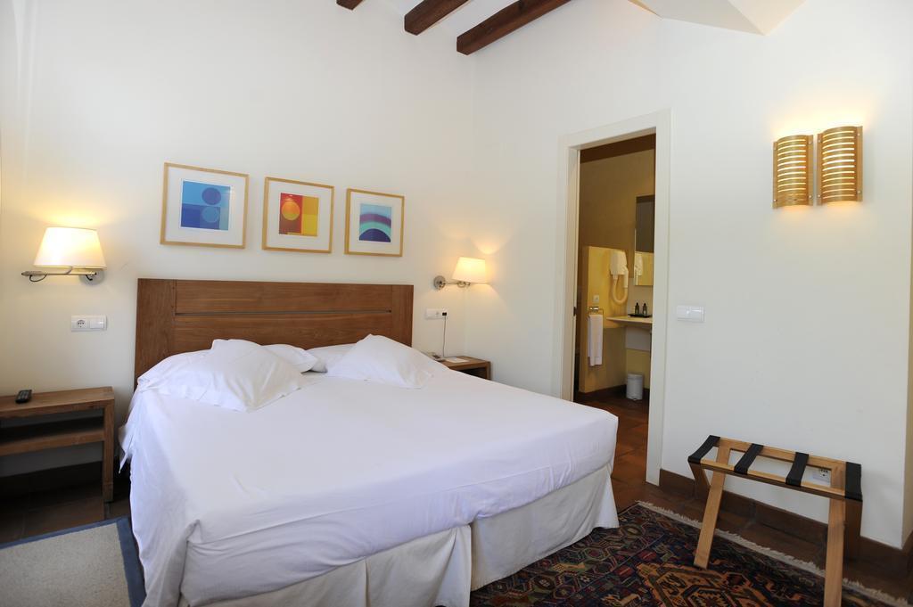 hotel tancat de codorniu