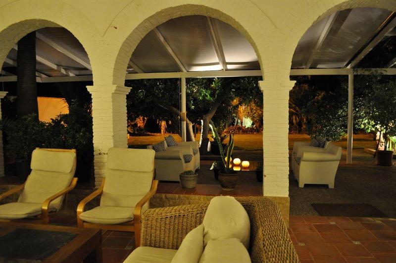 hotel tancat de codorniu