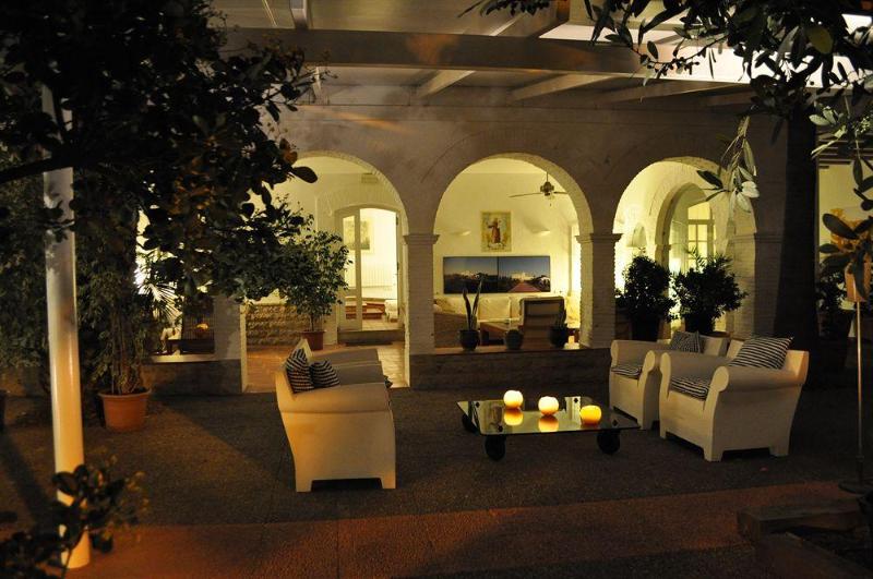 hotel tancat de codorniu