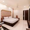 Hamlinn Resort,Guna>>Goharganj,2.5 star