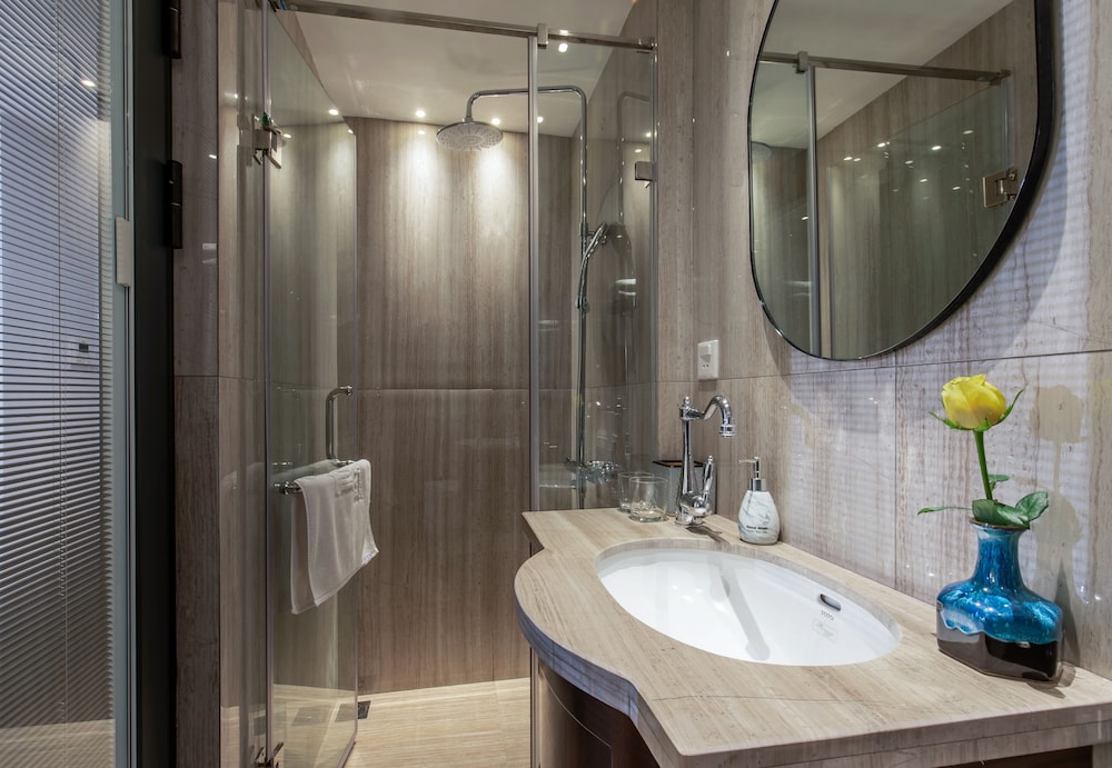 hanoi calista hotel