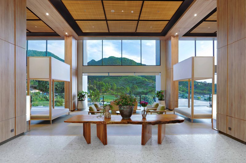 grand aston puncak hotel and resort