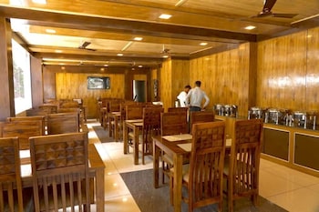 Hotel Vasudeva Inn,Dehradun>>Chamoli,2.5 star