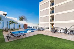 Bristol Zaniboni Hotel,Mogi Mirim>>Campinas,3.5 star