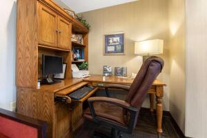 Comfort Inn,Michigan>>Iron Mountain,2.5 star