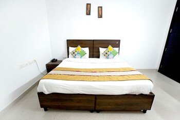 gupta residency near ajnara heritage