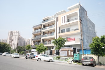 gupta residency near ajnara heritage