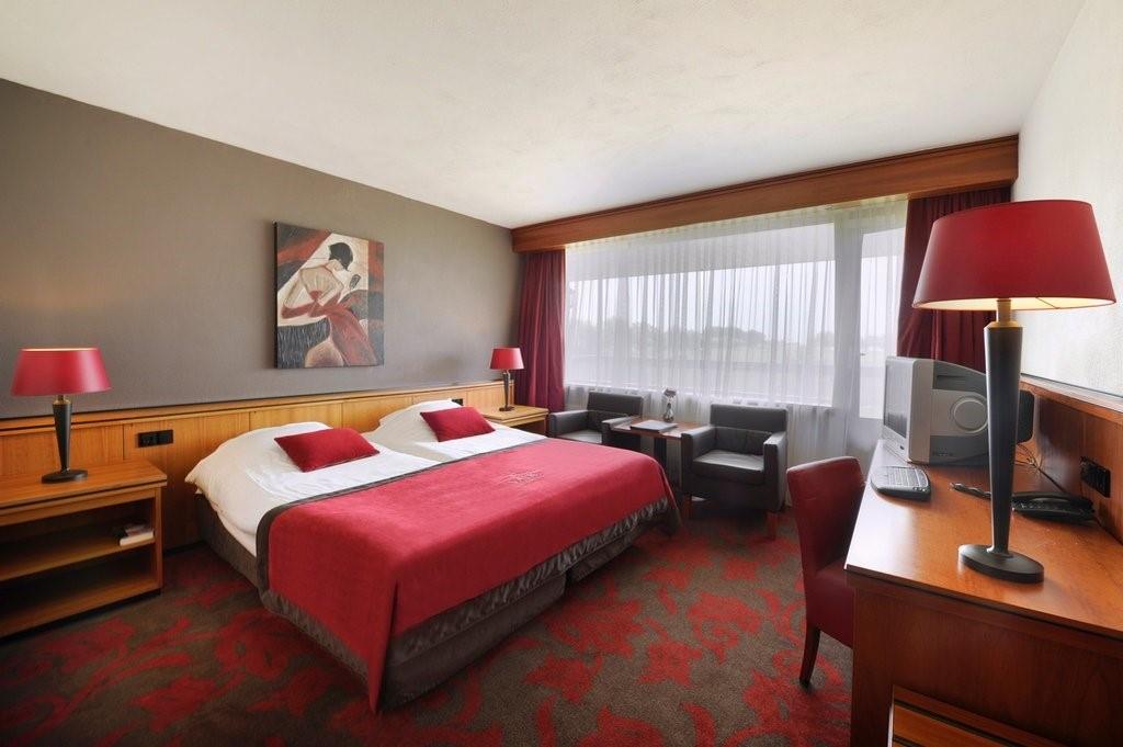 van der valk volendam