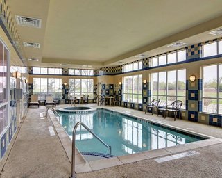 Comfort Inn & Suites Near Lake Lewisville,Denton>>Corinth,3 star