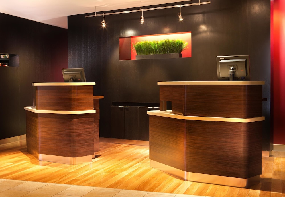 courtyard marriott denton
