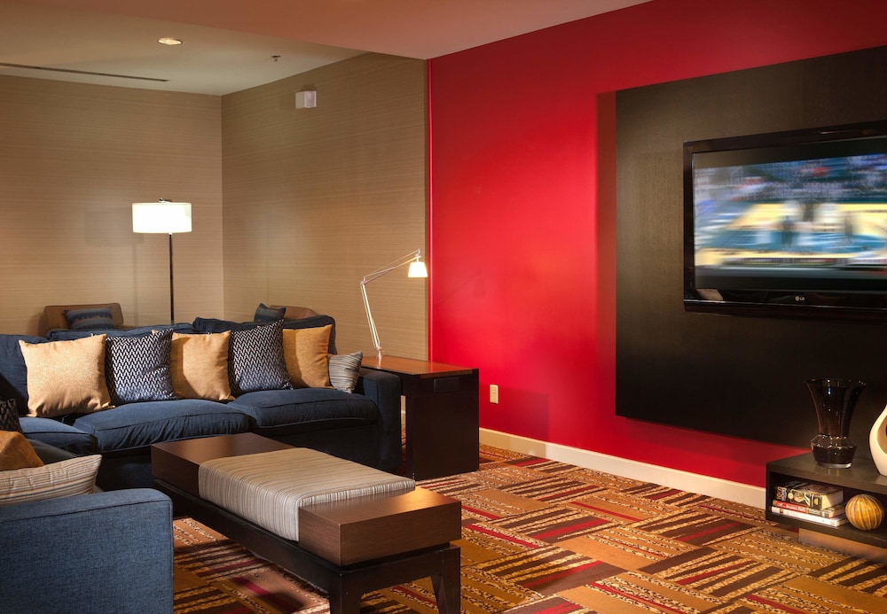 courtyard marriott denton