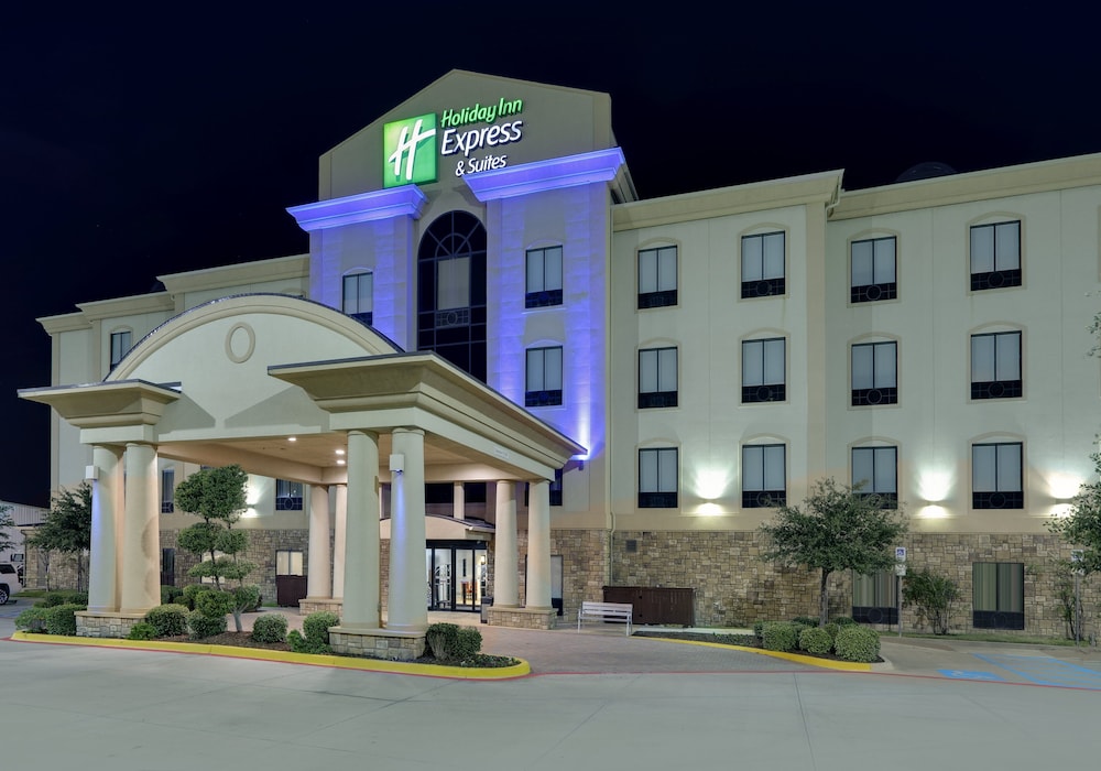 holiday inn express and suites denton north by ihg