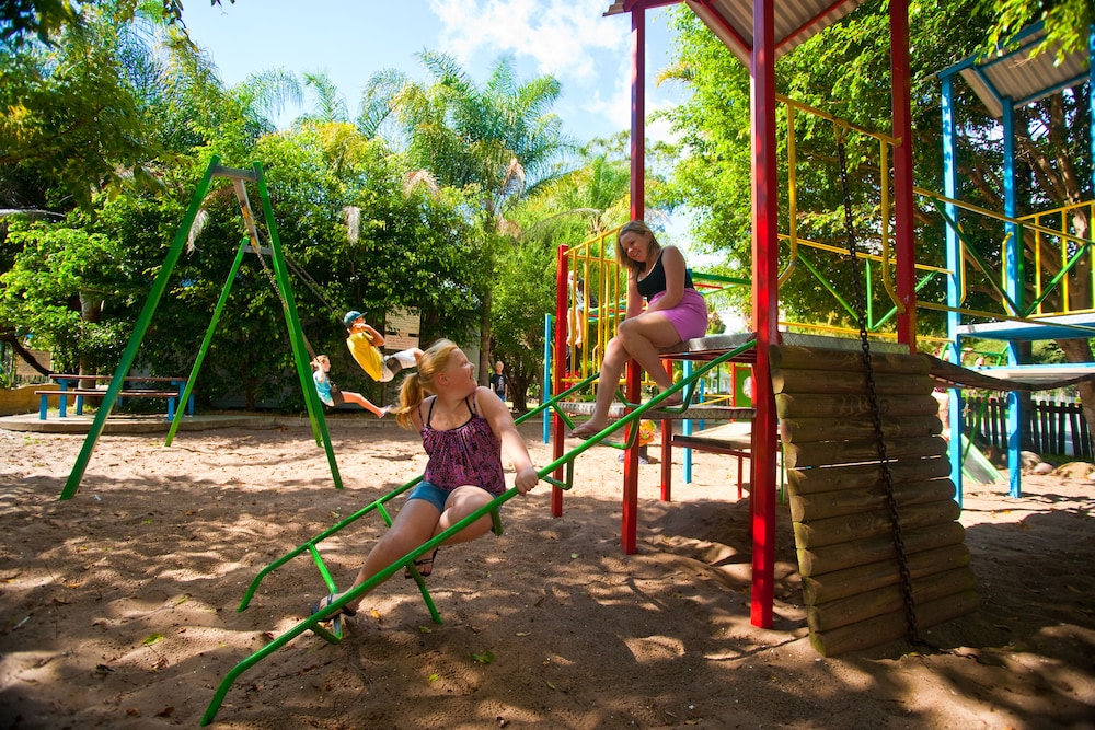 lanis holiday island caravan park