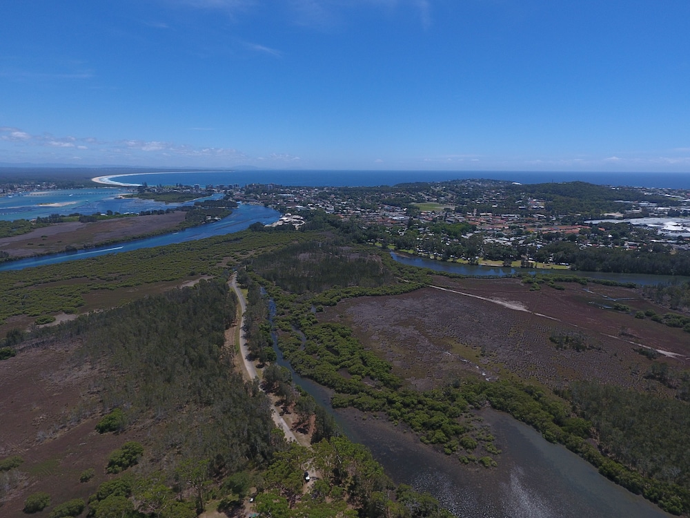 lanis holiday island caravan park