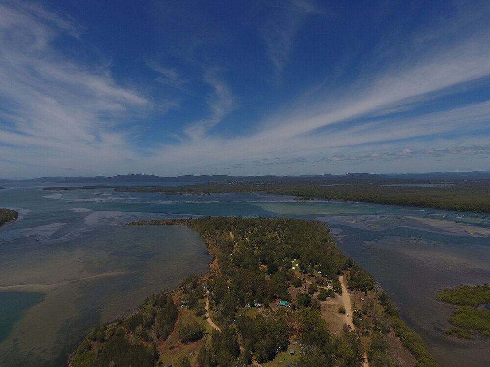 lanis holiday island caravan park