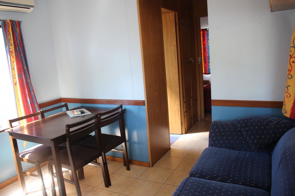 lanis holiday island caravan park