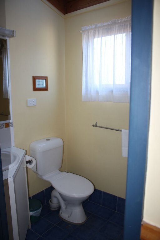 lanis holiday island caravan park