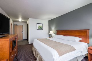 super 8 by wyndham grande prairie