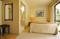 Tuscany Gardens Motor Lodge,Tahunanui>>Nelson,2.5 star