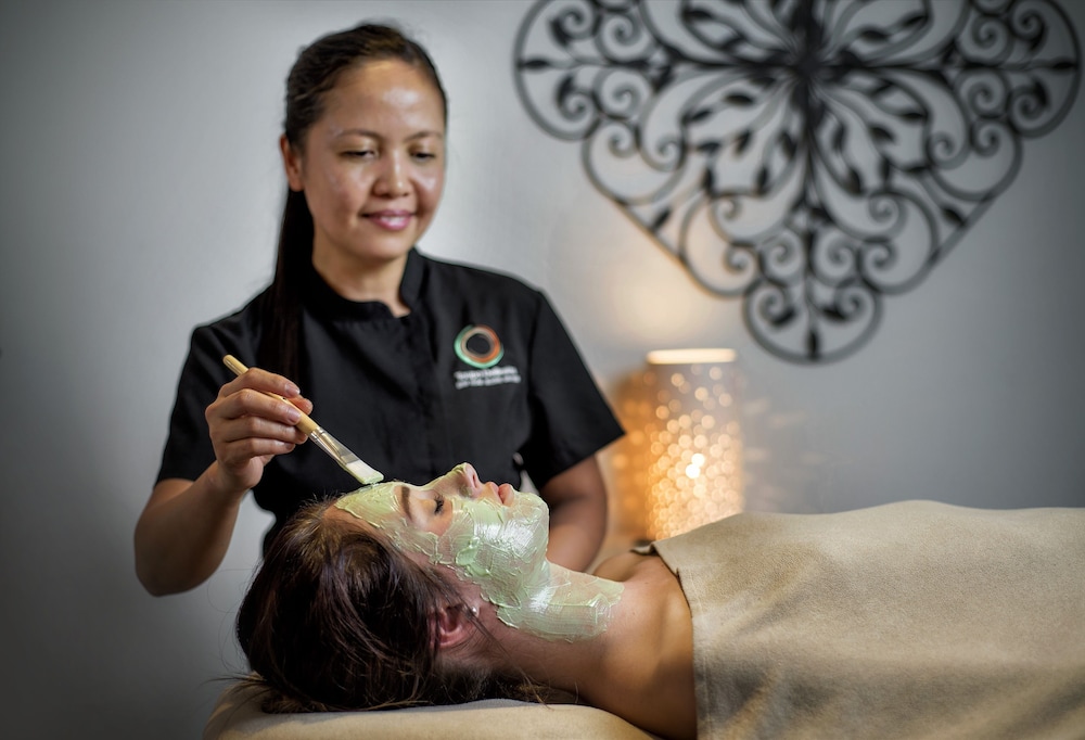 taupo debretts spa resort