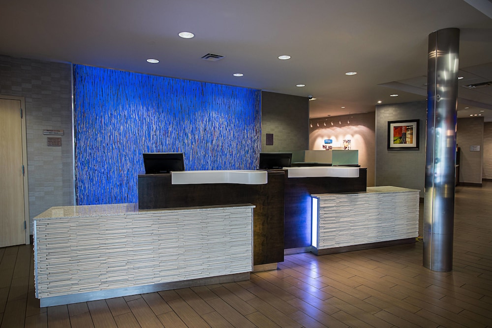 fairfield inn and suites moscow