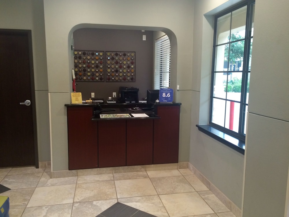 cityview inn and suites downtown rivercenter area