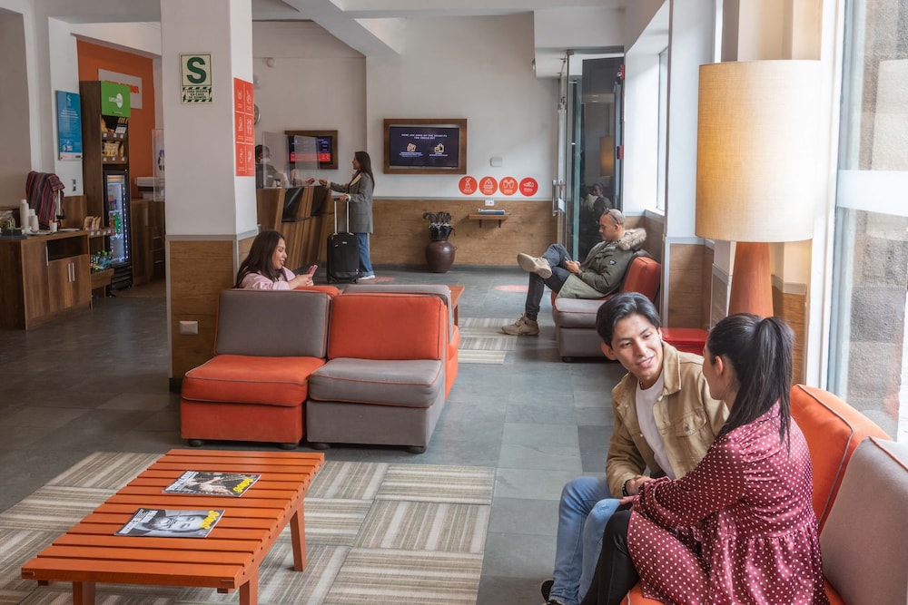 casa andina standard cusco catedral