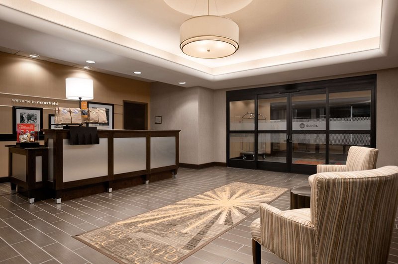 hampton inn and suites mansfield