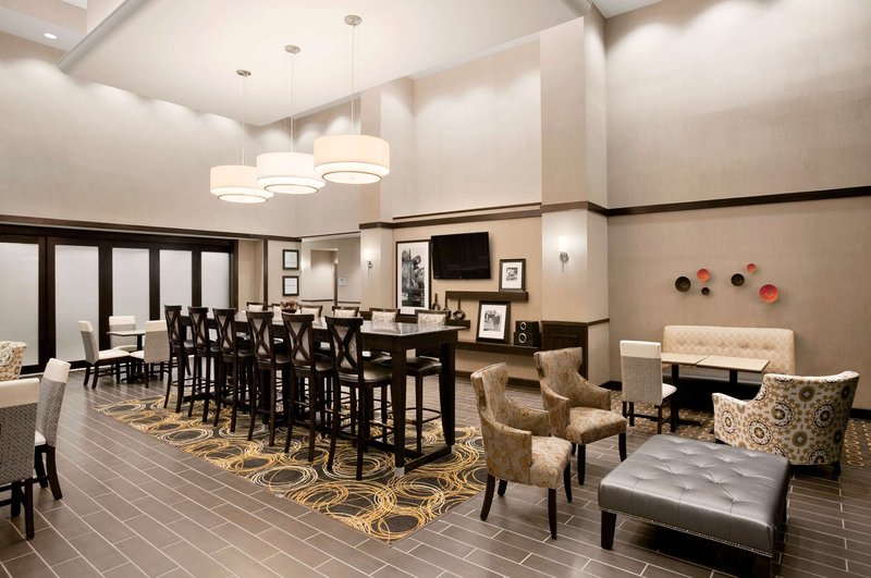 hampton inn and suites mansfield