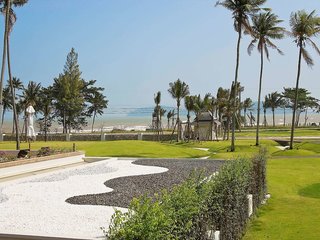 The Nouveau Chumphon Beach Resort & Golf,Pak Nam>>Chumphon,3 star