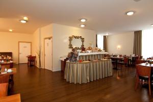 Hotel Continental Hamburg,Hamburg-Mitte>>Hamburg,3 star