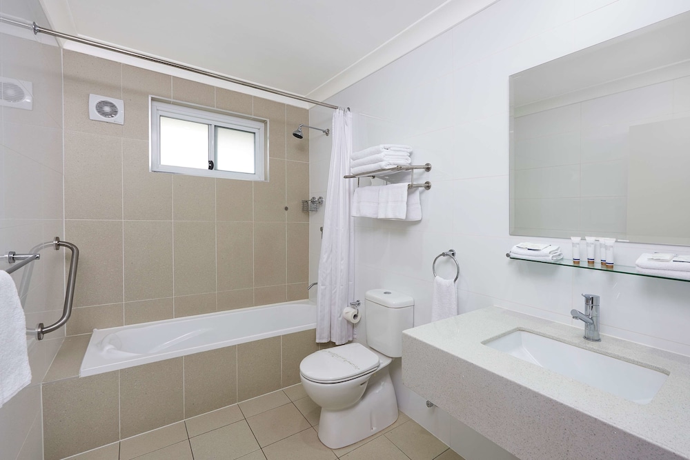 best western casula motor inn