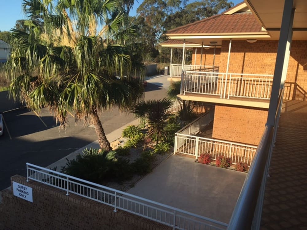 best western casula motor inn