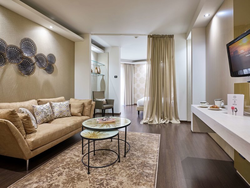 winter garden hotel bergamo airport