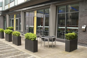 holiday inn express manchester city centre arena by ihg