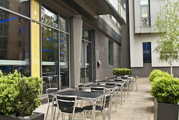 holiday inn express manchester city centre arena by ihg