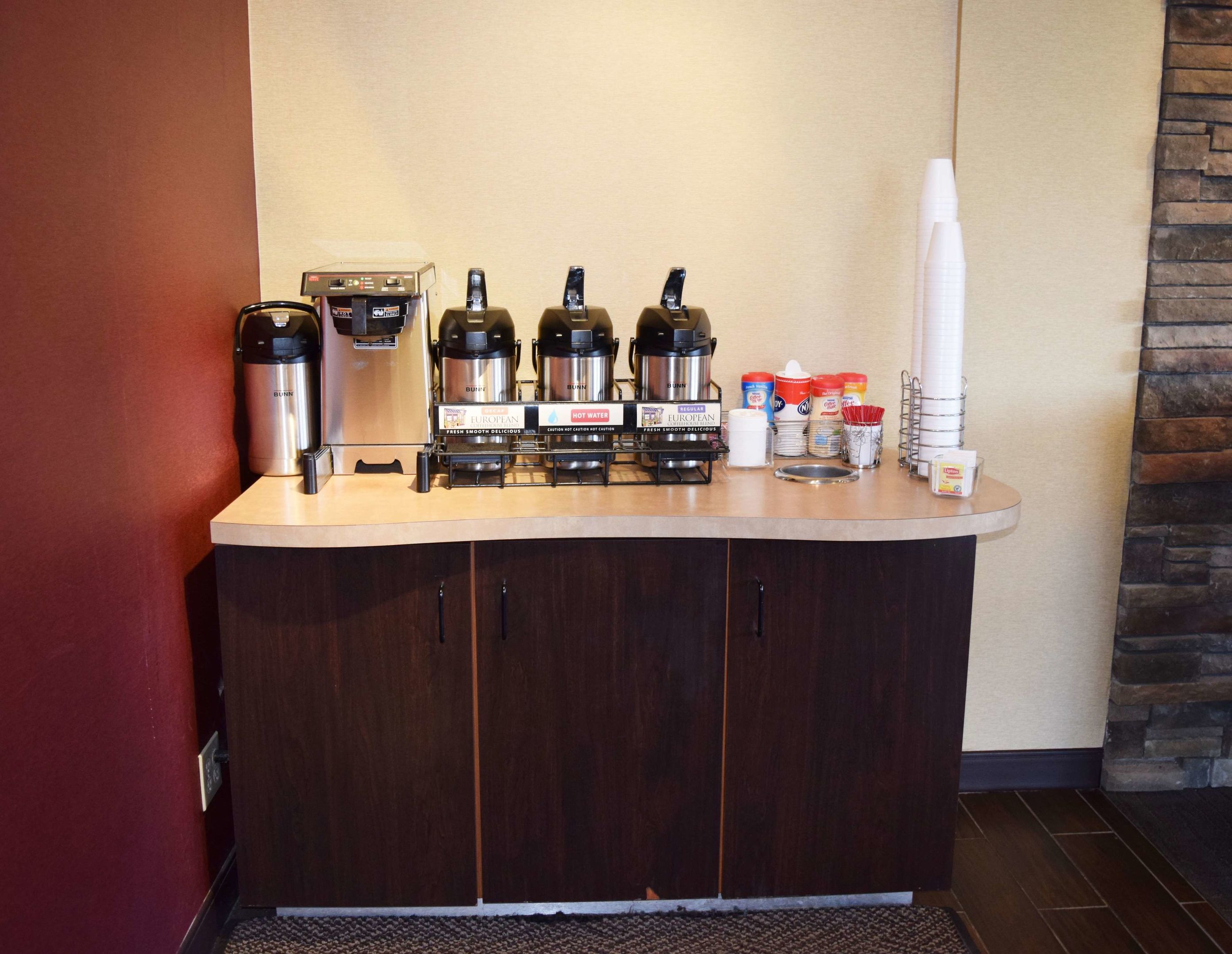 red roof inn st clairsville wheeling west