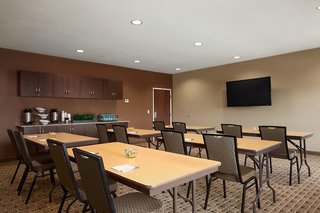 microtel inn and suites by wyndham st clairsville wheeling