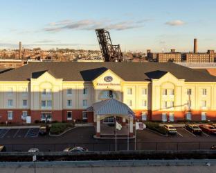 Comfort Suites Newark - Harrison,New Jersey>>Harrison,3 star