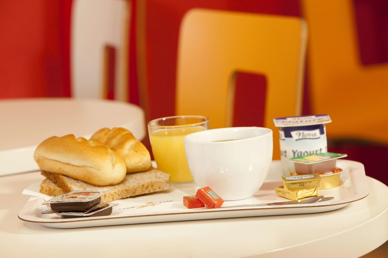 premiere classe besancon ecole valentin