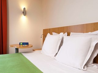 ibis styles bourbon lancy