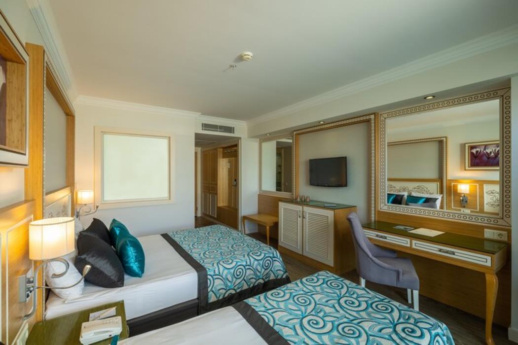 crystal waterworld resort and spa all inclusive