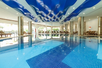 crystal waterworld resort and spa all inclusive