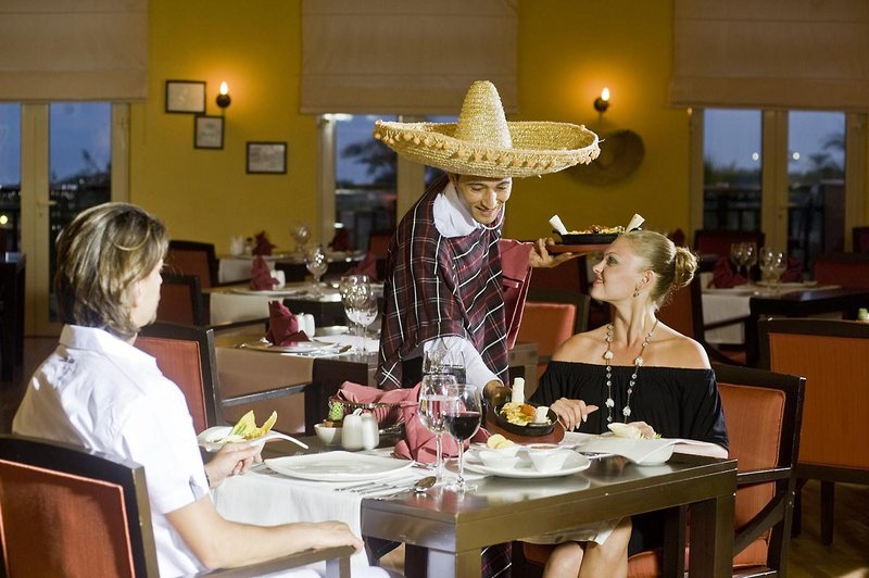 crystal paraiso verde resort and spa all inclusive